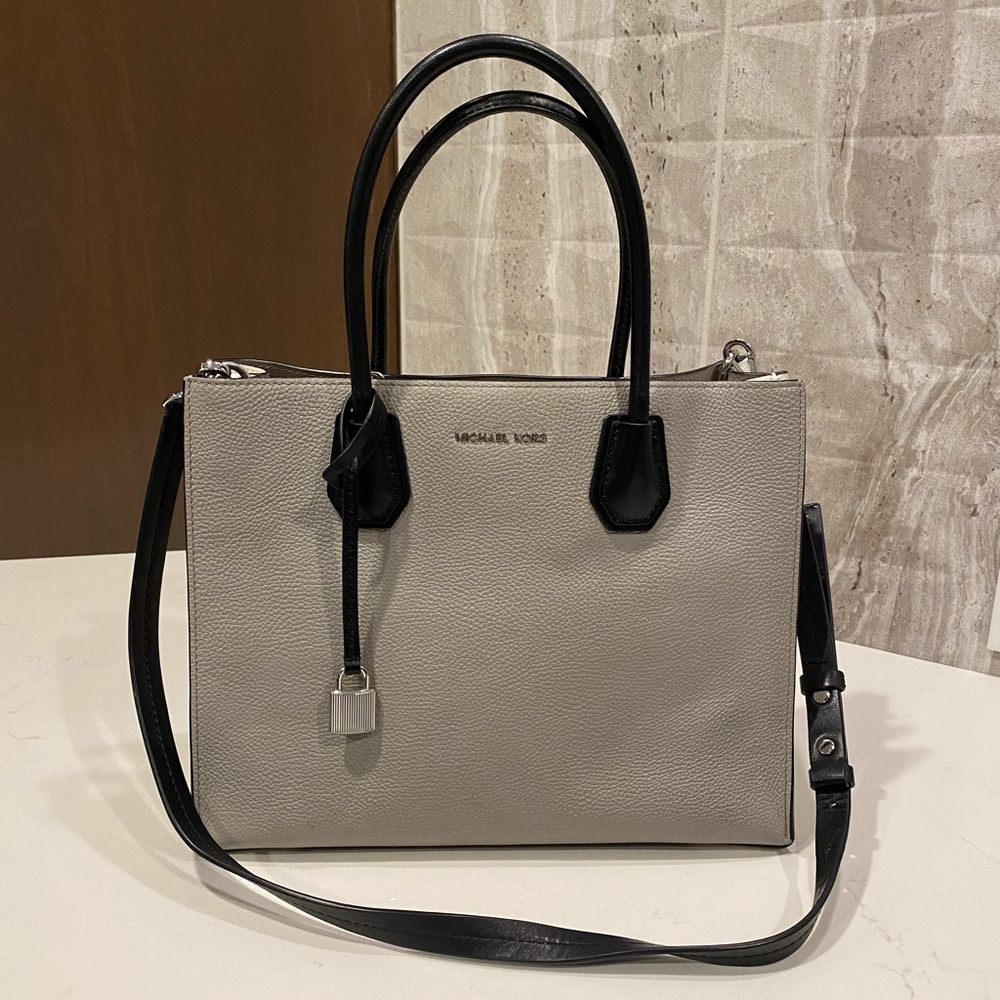 Michael Kors Mercer handbag